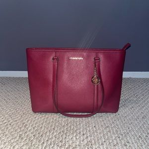 Michael Kors Sady Large Multifunction Top Zip Tote in Merlot